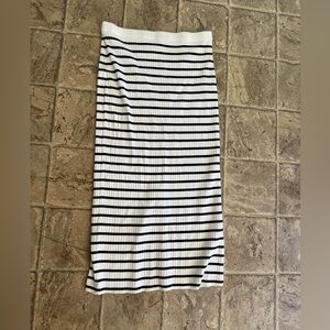 Freshman Black and White Striped Pencil Skirt